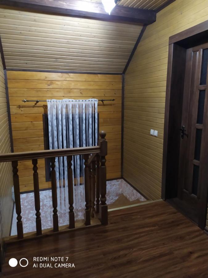 Котедж Кресаня Mykulychyn Buitenkant foto