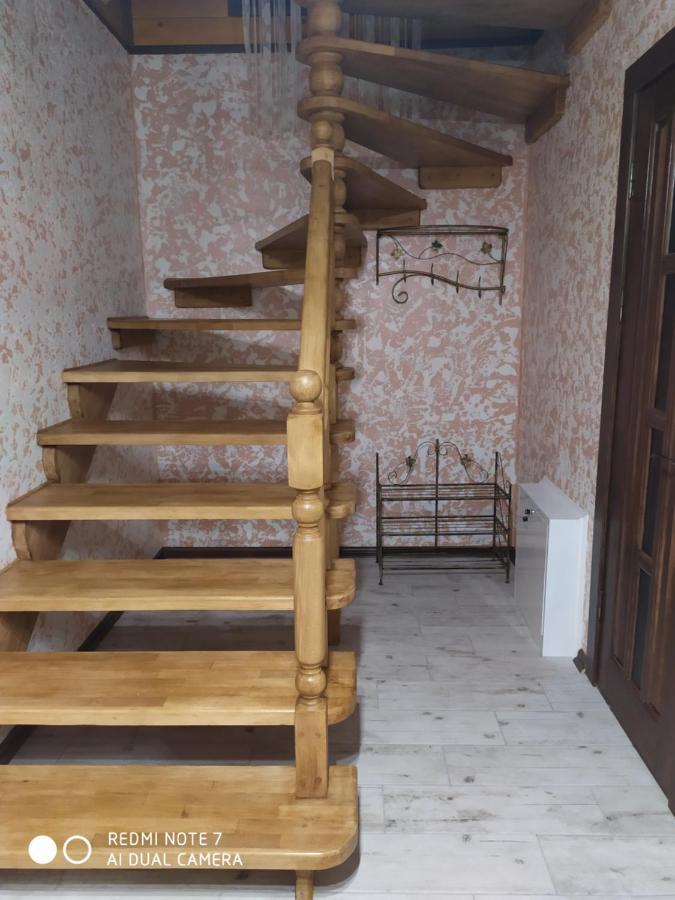 Котедж Кресаня Mykulychyn Buitenkant foto
