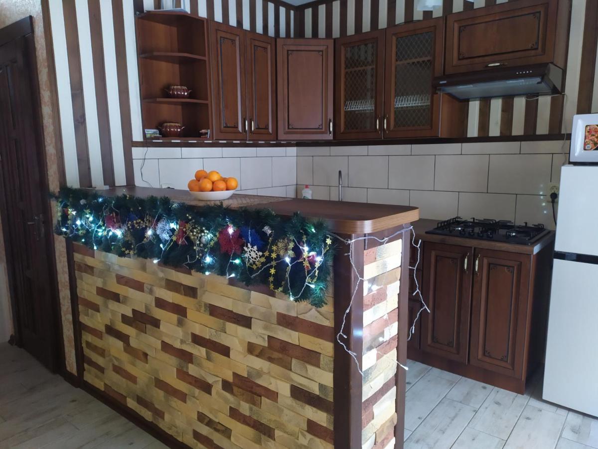 Котедж Кресаня Mykulychyn Buitenkant foto