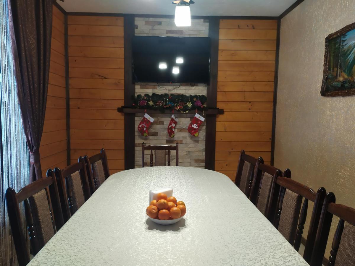 Котедж Кресаня Mykulychyn Buitenkant foto